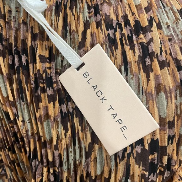 Black Tape Abstract Geometric Pleated Mini Dress Long Sleeve Neutral Earth Tones - Picture 10 of 10